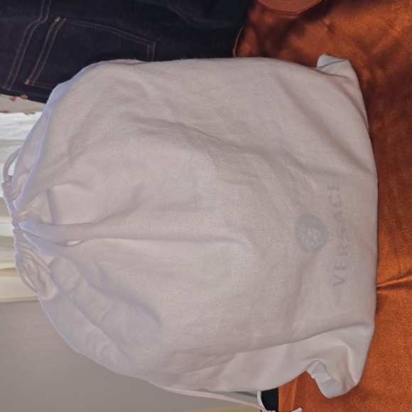 NEW Versace Medusa Quilted 2 Way Bag! - Picture 8 of 14